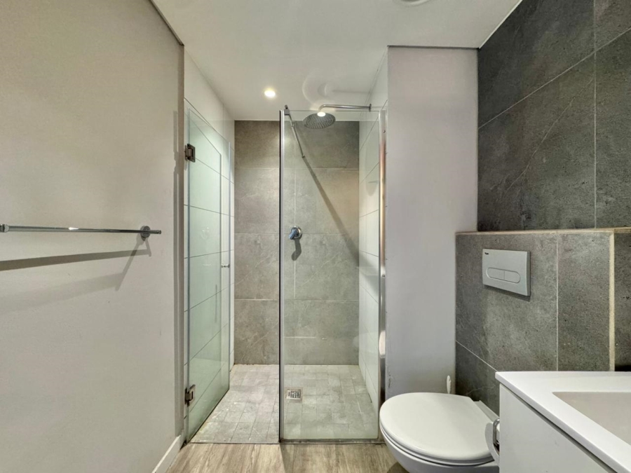 2 Bedroom Property for Sale in Woodstock Western Cape
